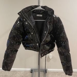 adika cropped puffer jacket